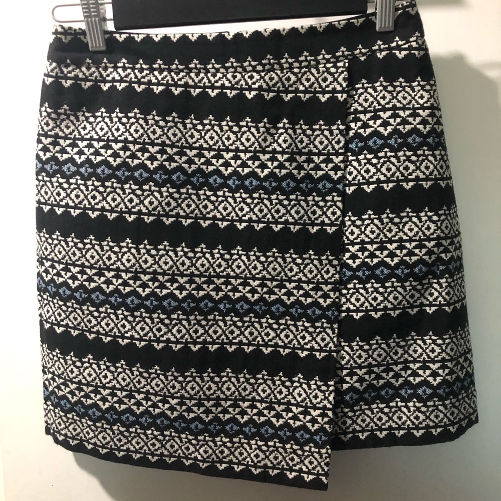 Woven Skirt
